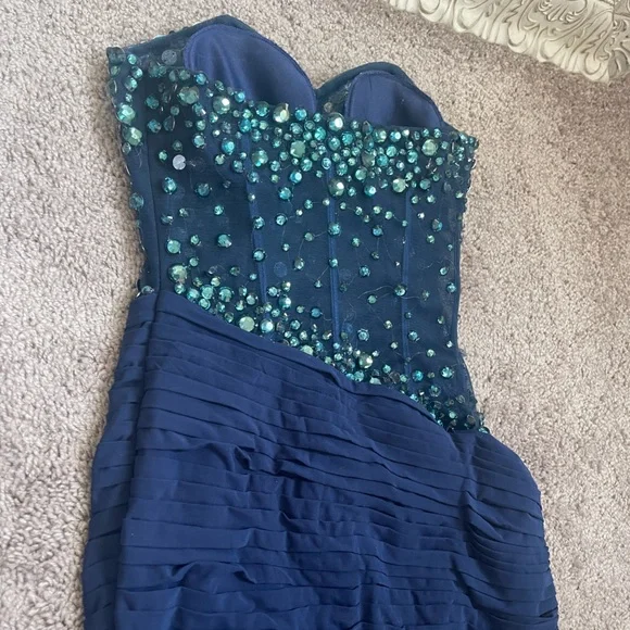 Jovani short dress - Picture 2 of 4